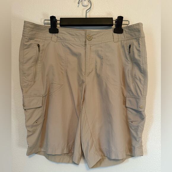 Columbia East Ridge Omni-Wick UPF 30 Lightweight Hiking Shorts Fossil Lt Tan 14 - Picture 2 of 11